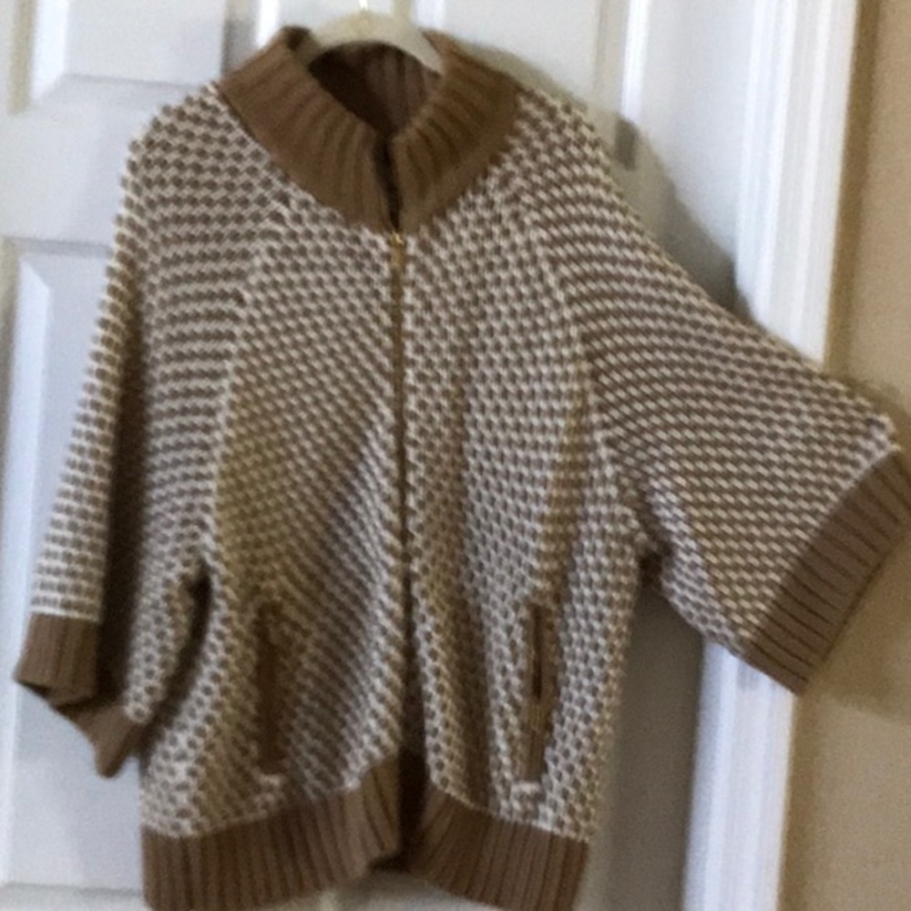 Jones of New York Sweater with zipper front